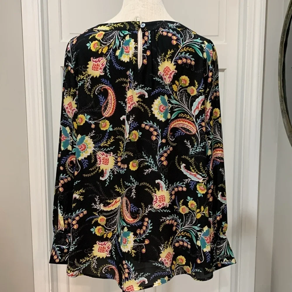 Loft sz XL black floral and paisley long sleeve top
